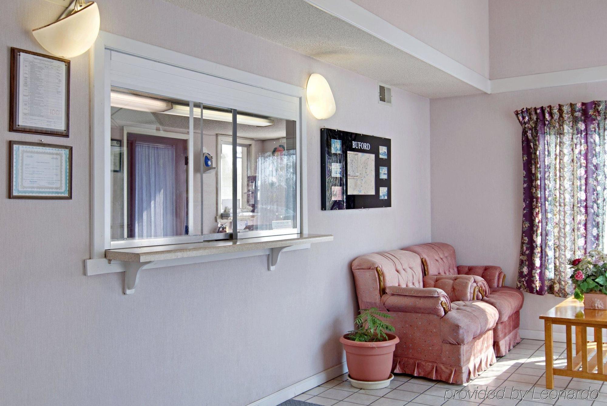 Travel Inn Of Buford Interieur foto
